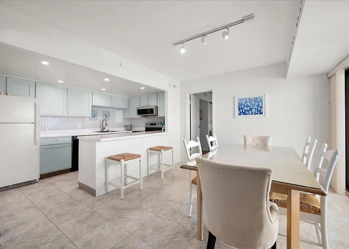 2 Bedroom 9400 Building With Gorgeous Side Ocean View Ocean City